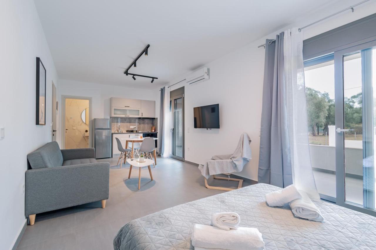 777 Studios Corfu Agios Ioannis  ภายนอก รูปภาพ